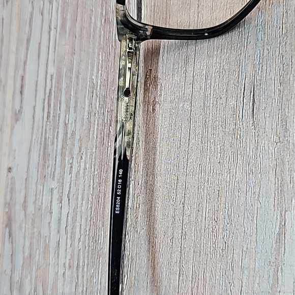 LADIES BLACK & GOLD PLASTIC EYEGLASS FRAMES - Picture 13 of 16